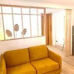 30m2 Cosy Avec Terrasse Apartmán