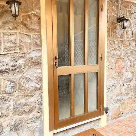 30m2 Cosy Avec Terrasse דירה