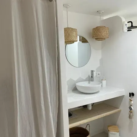 Apartment 30m2 Cosy Avec Terrasse Menton