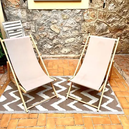 30m2 Cosy Avec Terrasse Apartmán Menton